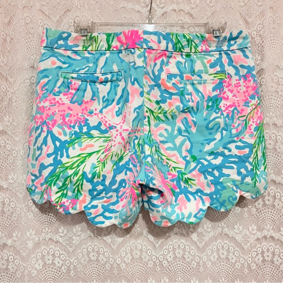 Lilly Pulitzer Coral Bay Buttercup Scallop Shorts Size 8 - Picture 3 of 11